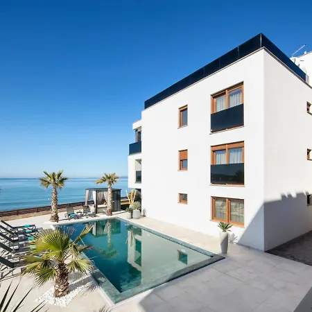 In With Sea View, Terrace, Air Conditioning, Wifi 5176-3 Apartment *