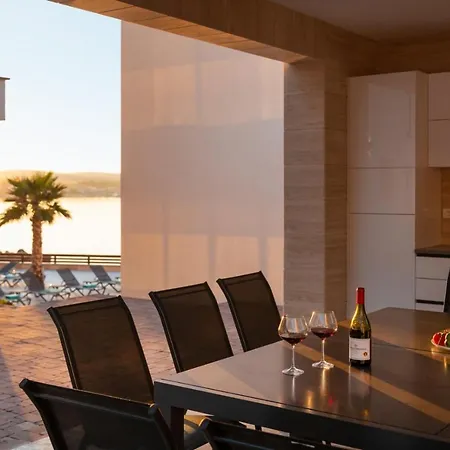 In With Sea View, Terrace, Air Conditioning, Wifi 5176-3 *