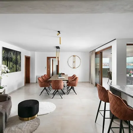 Apartment In With Sea View, Terrace, Air Conditioning, Wifi 5176-3